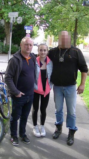 Die 13-jaehrige Emilia Kawaletz und 16-jaehrige Julienne Wessing wurden in Muenchen gefunden. Rutkowski-Team an Ort und Stelle!