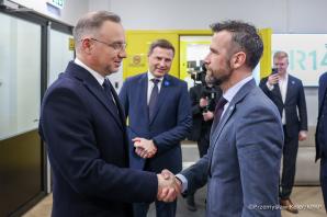 [VIDEO] Estonia. Wizyta Prezydenta RP w siedzibie CyberRange 14