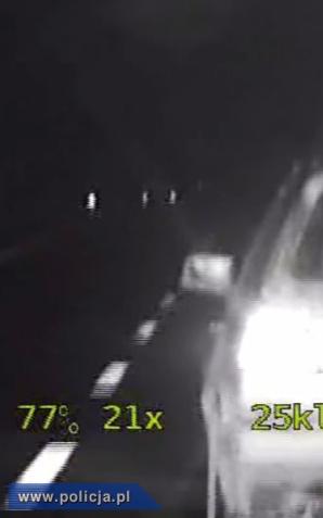 Pędził jak szalony i uciekał przed kontrolą