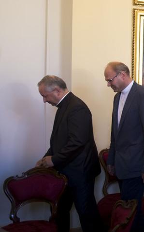 Przygotowania do Światowych Dni Młodzieży w Krakowie: Spotkanie premier Ewy Kopacz z kardynałem Stanisławem Dziwiszem