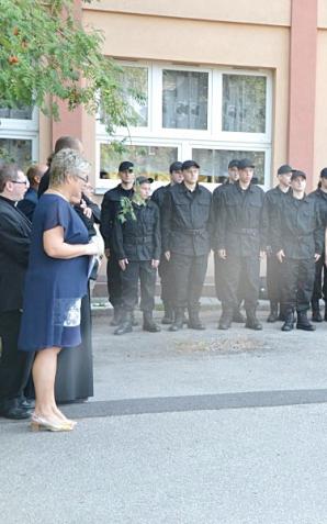 W gliwickiej średniej szkole otwarto klasy mundurowe – wojskową i policyjną