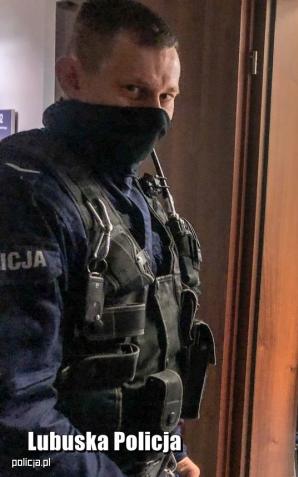 [VIDEO] Kurier, obywatel Ukrainy, przewoził imigrantów z Iraku i Egiptu. Transport udaremniony przez policjantów