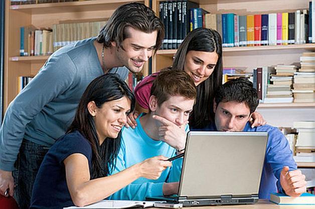 Ponad 500 studentów i doktorantów zostanie przyjętych w przyszłym roku na krajowe uczelnie w ramach programu „Polski Erasmus dla Ukrainy”