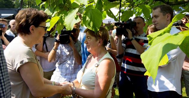 Premier Ewa Kopacz na Targu Śniadaniowym na warszawskim Mokotowie