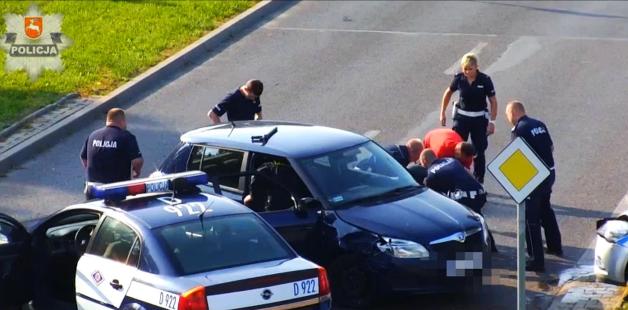 25 kilometrów pościgu! Pijany taranował radiowozy, jak w filmie!