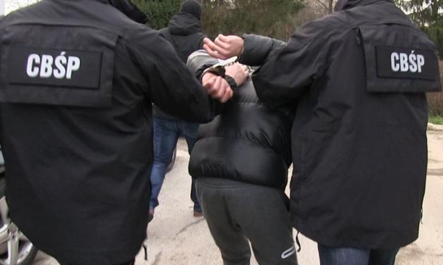 Próbowali wyłudzić haracz od biznesmena. Wpadli w ręce policji!