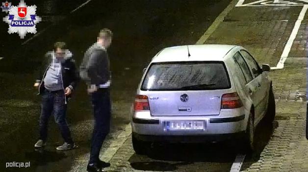 [VIDEO] Po pijanemu jeździł po mieście, spowodował wypadek. Dorwał go inny kierowca!