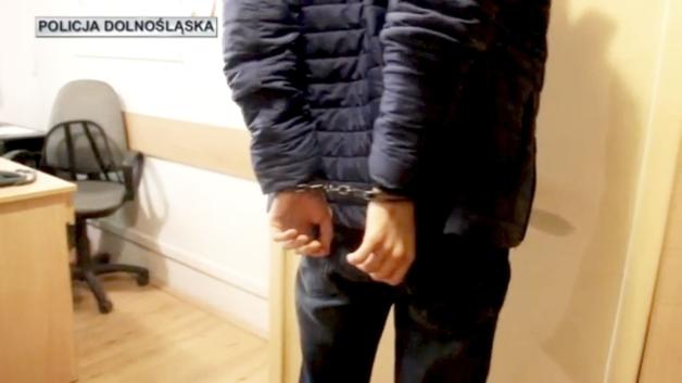 Prezentował pornografię małoletnim